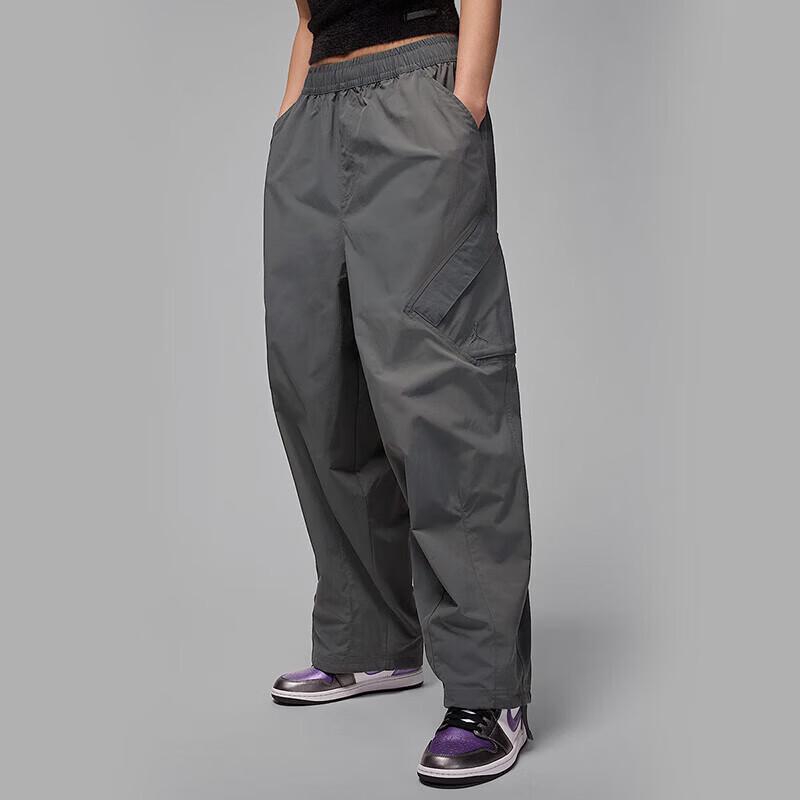Jordan Women s Flight Chicago Parachute Pants S