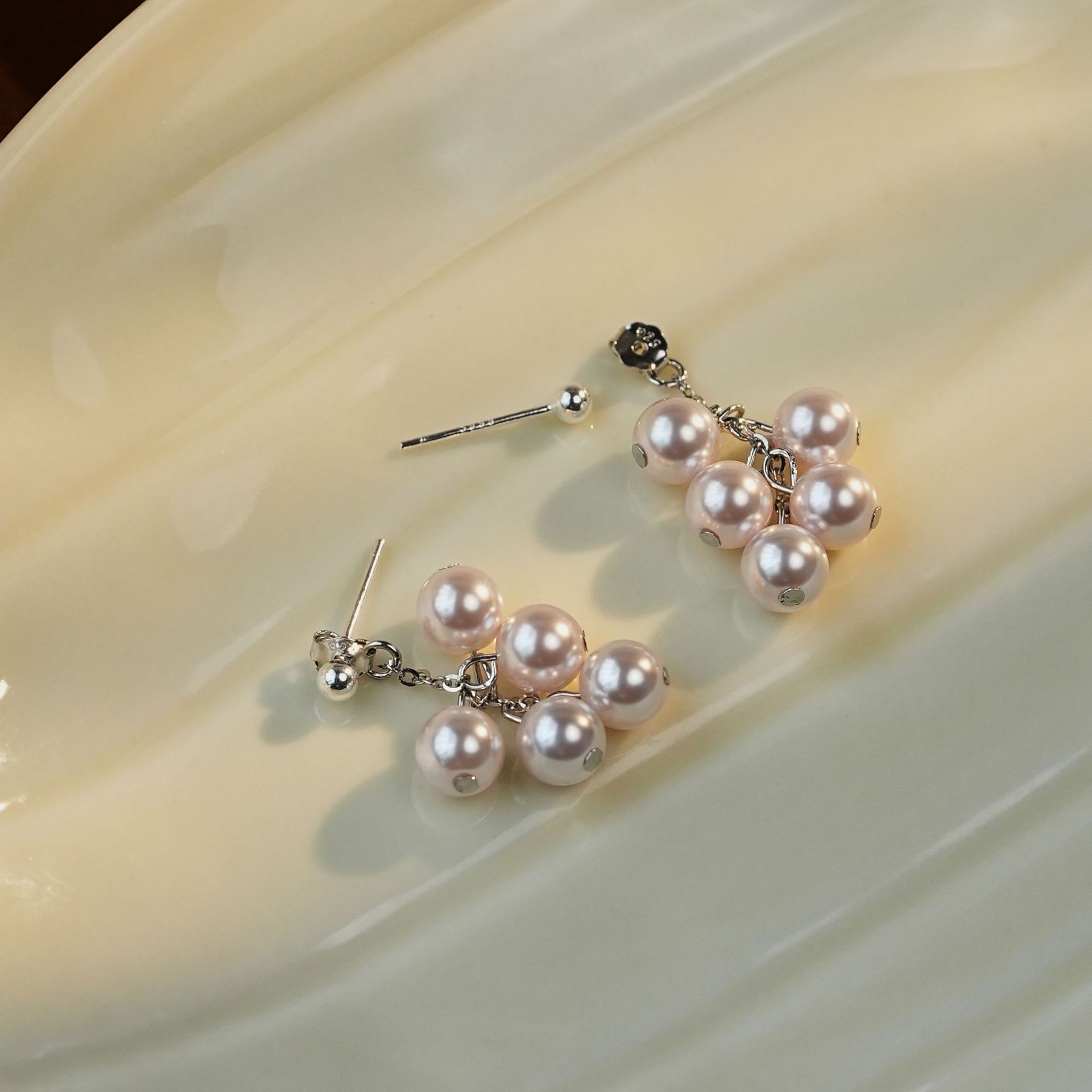 

Серьги с бахромой из розового жемчуга, простые, роскошные, универсальные, нишевые, модные, темпераментные