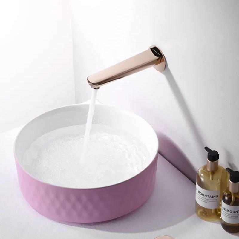 Brushed Gold/Rose Gold/Black Bathroom Basin Faucet Brass Bathroom Sink Faucet In-Wall Basin Spout Cold And Hot Mixer Tap
