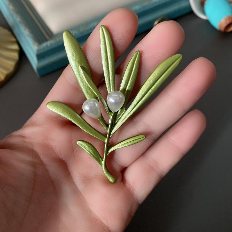 Frauen Vintage Blume Perle Broschen Pins Palace Emaille Pflanze Brosche Pin Corsage Dame Hochzeit Party Elegante Abzeichen Schmuck