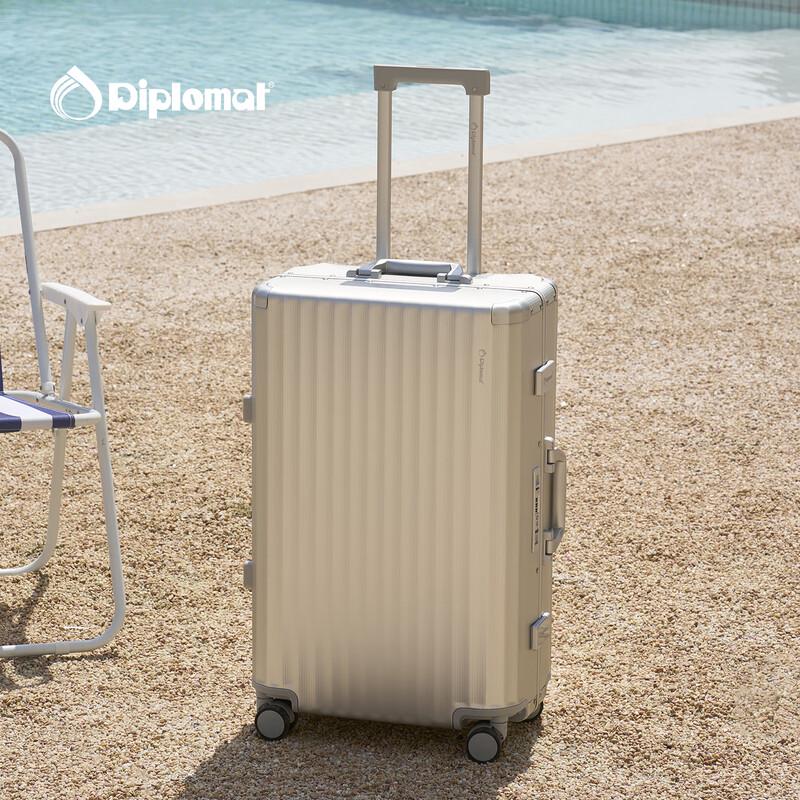 Diplomat TL-25053 Magnesium-Aluminum Alloy Frame Luggage