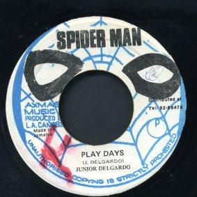 

7inch Record JUNIOR DELGADO - Play Days NONE Spiderman 1982 Jamaica Reggae, Ska & Dub Used