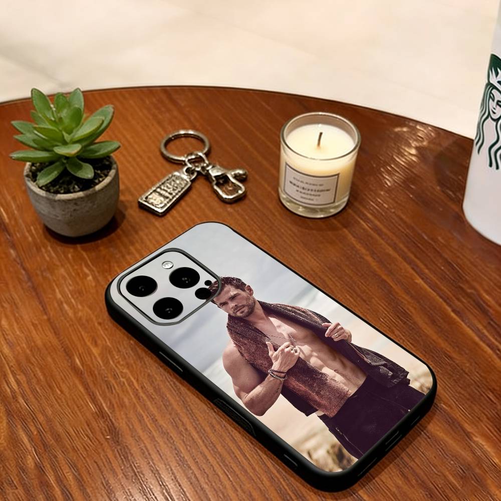 Chris Hemsworth Phone Case For iPhone 17, 16,15,14,13,12,11 Plus,Pro Max, Others Soft Black Cover