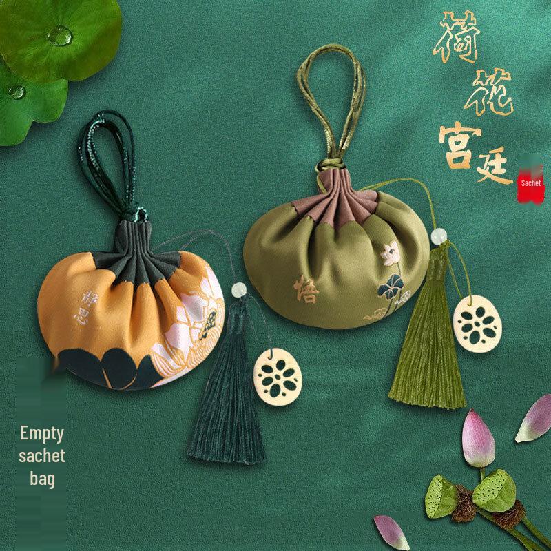 Palace Style Tassel Sachet (Empty)