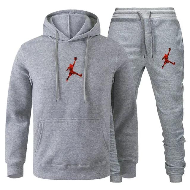 Splatter-hoop Men Hoodie & Jogger Set, Mottled Jumping Athlete Figure and Matching Pant Graphic Print, Cozy Fleece Outfit for Street Sport Outings