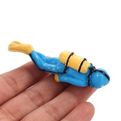 Fish Tank Decor Toy Oceans Decoration 3D Model Micro Landscape Divers Figurine Action Figures