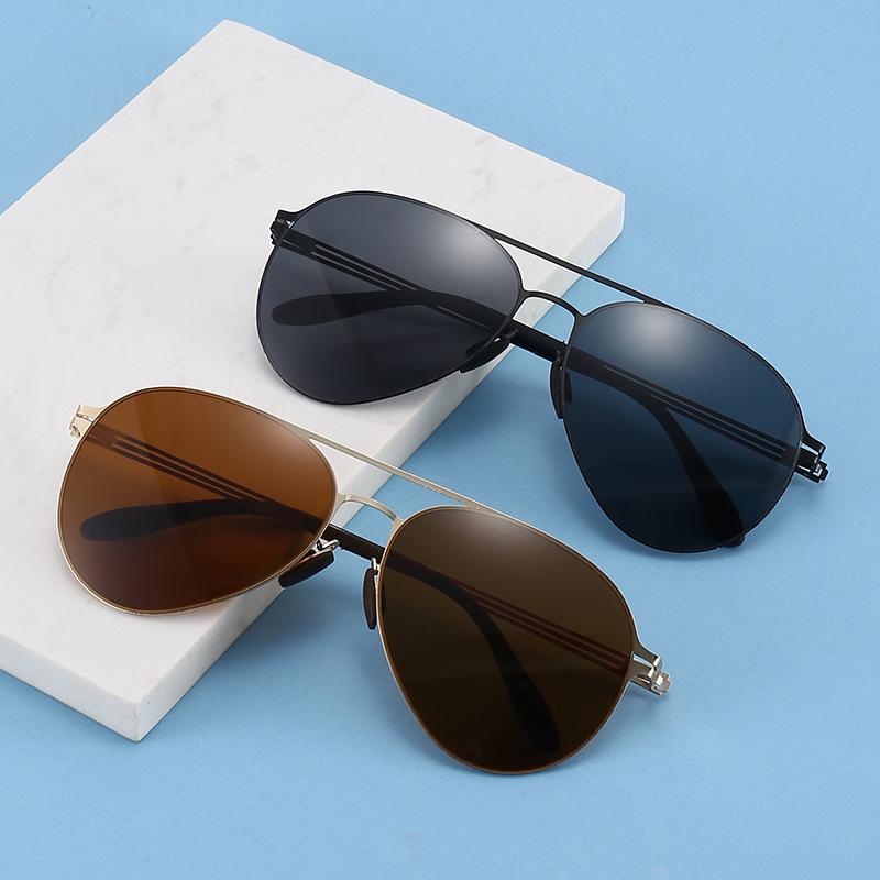 Men's Photochromic Polarized Sunglasses - UV Protection for Day & Night Driving
