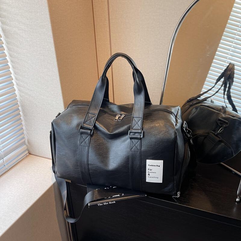 

Li Shen Travel & Sports Duffel Bag