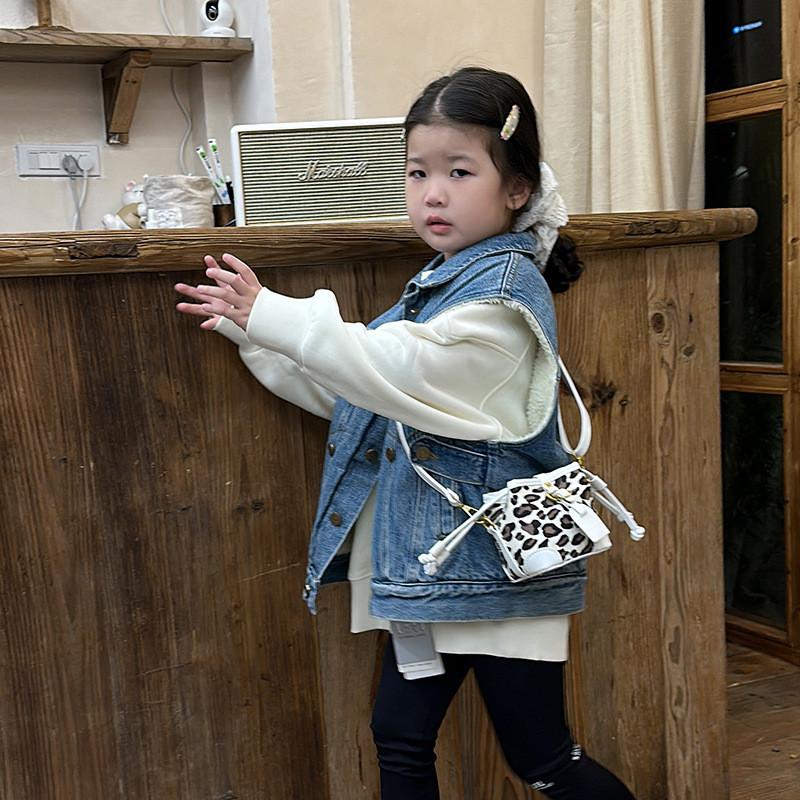 And Modern Cool Leopard Print Mini Drawstring Bag For Boys And Girls Perfect For Preschool