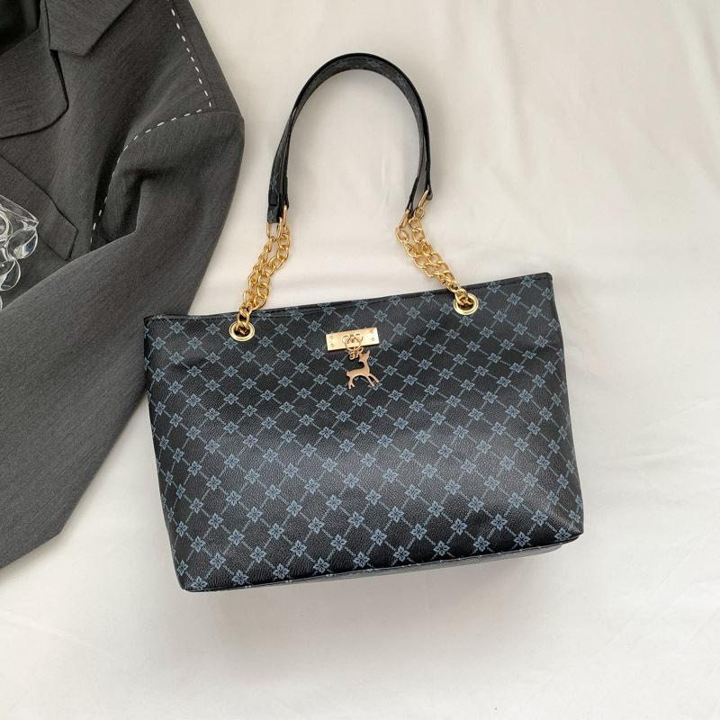 Сумка большой вместимости 2025 осень новая женская сумка модная деловая ретро портативная сумка через плечо простая сумка-тоут женская