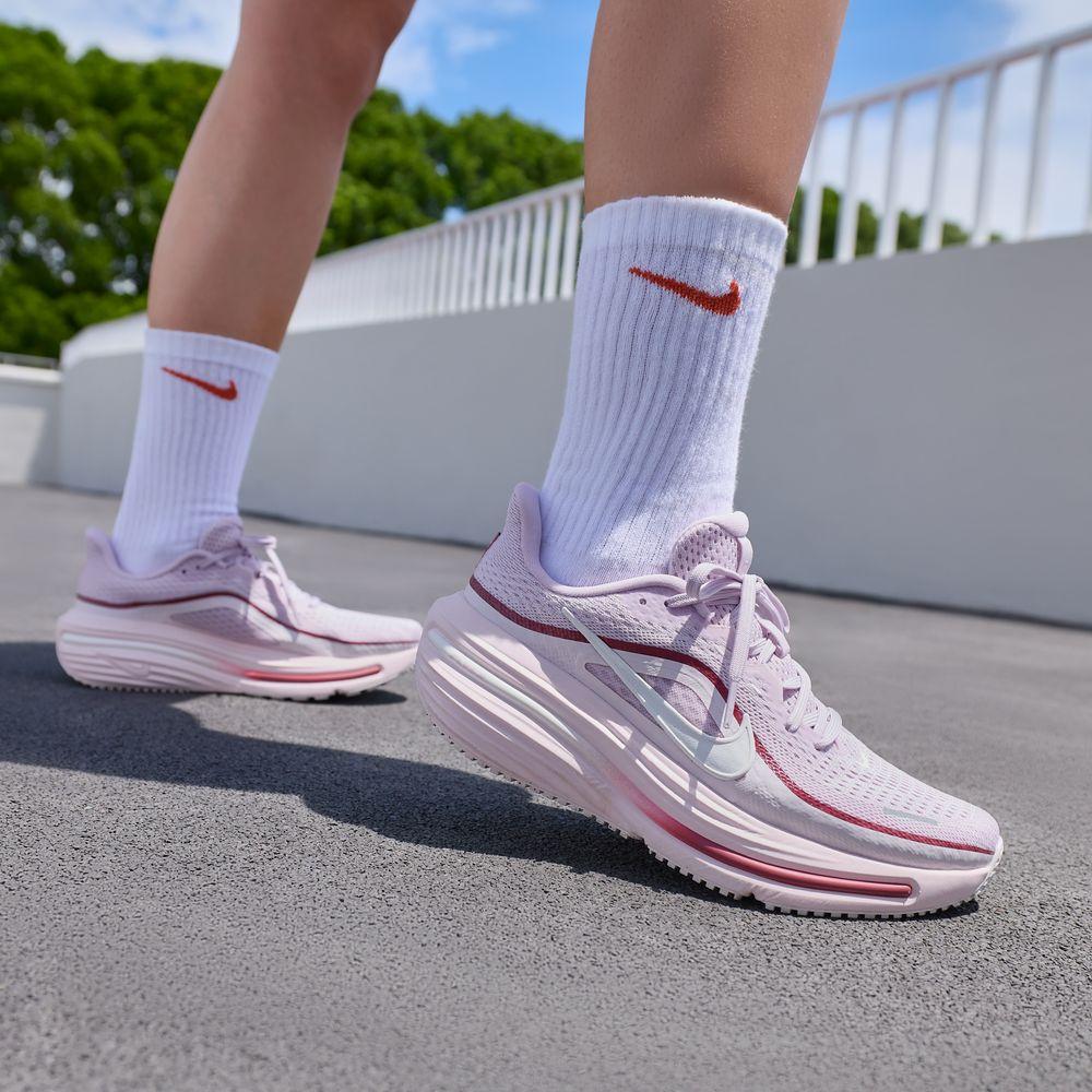 Nike Winflo 12 Running Shoes Women s Low Top 39