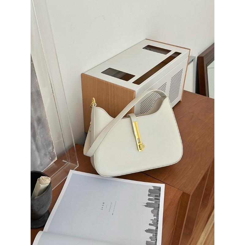 

Нишевая дизайнерская сумка женская новая текстурированная портативная сумка под мышкой универсальная модная сумка через плечо белый