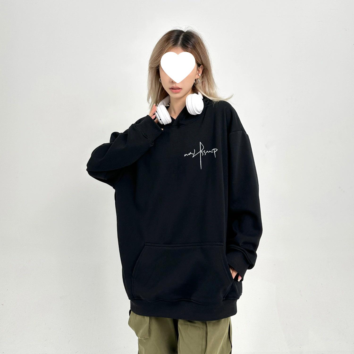 Unisex Retro Embroidered Hoodie: Trendy Autumn/Winter Style in White & Gray M чёрный