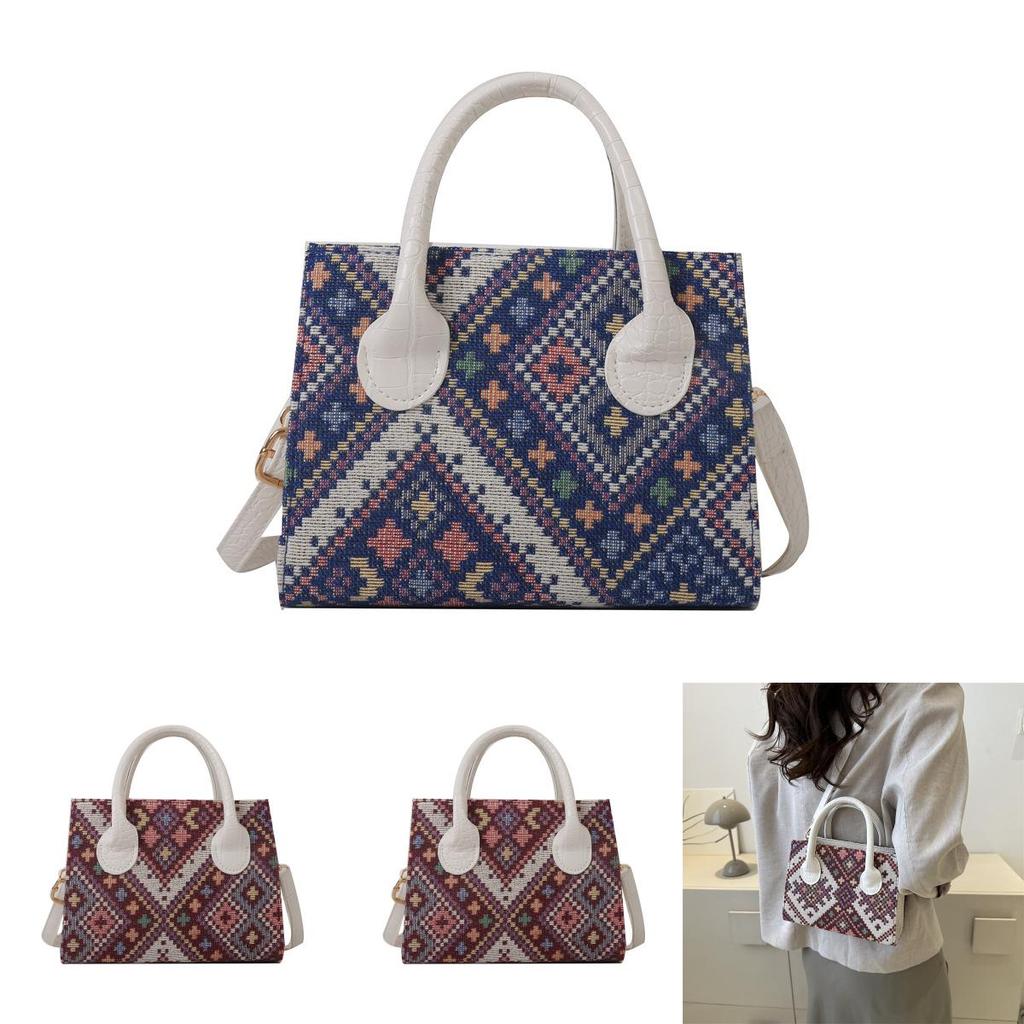 Street Style Pu Small Square Bag With Zipper Closure For Daily Use
