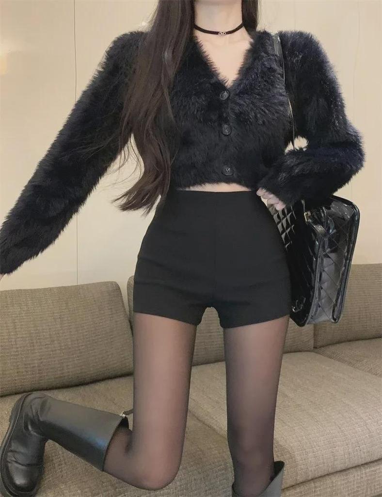 High Waist Black Velvet Shorts for Autumn/Winter - Petite Hot Girl Style