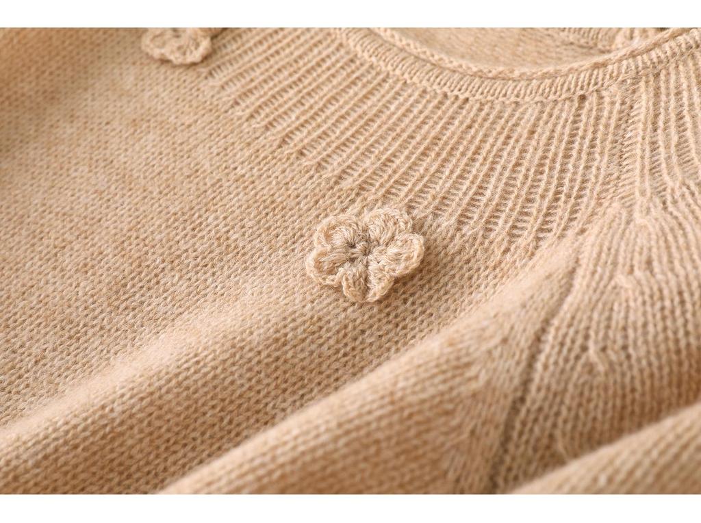 2026 Women's Pure Wool Sweater with 3D Floral Embroidery, Round Neck, Loose Fit, Elegant Knitwear