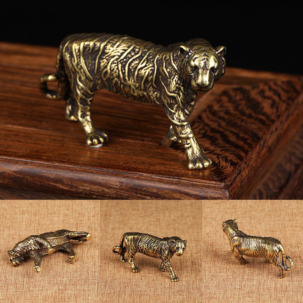 Vintage Style Brass Figurines Statue Featuring For Tiger Handmade Copper Miniature Decorative Model for Home Display
