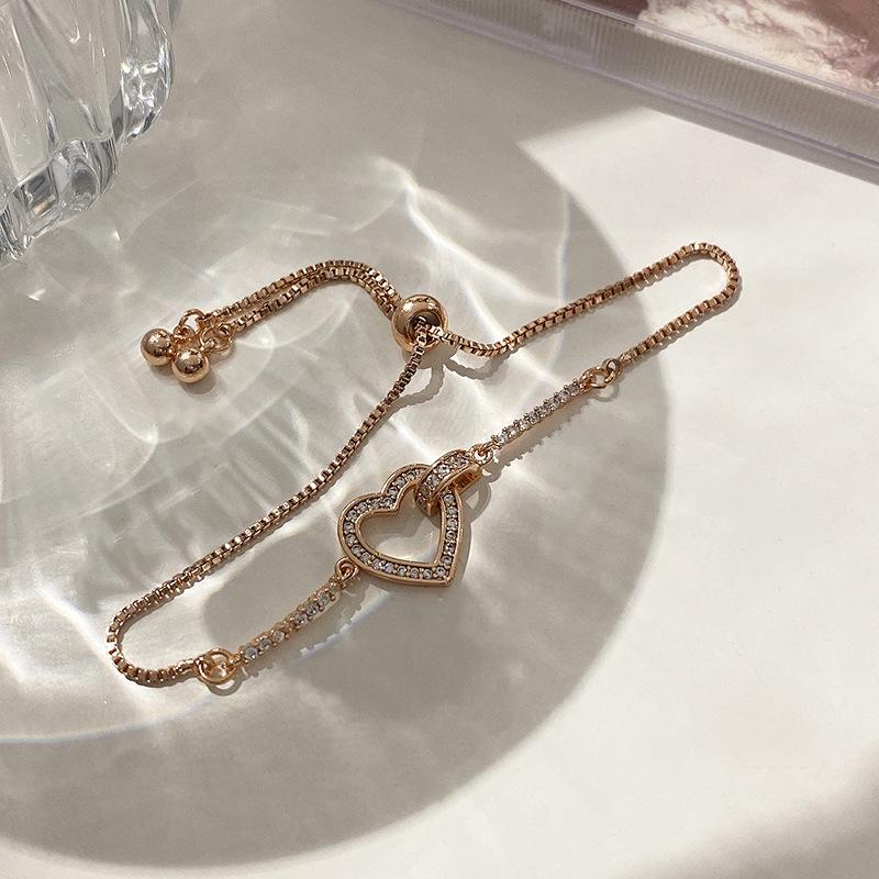 

Элегантный, не тускнеющий браслет-сердце с микропаве для женщин - Высококлассные минималистичные украшения для рук, идеально подходящие для лучших подруг розового золота