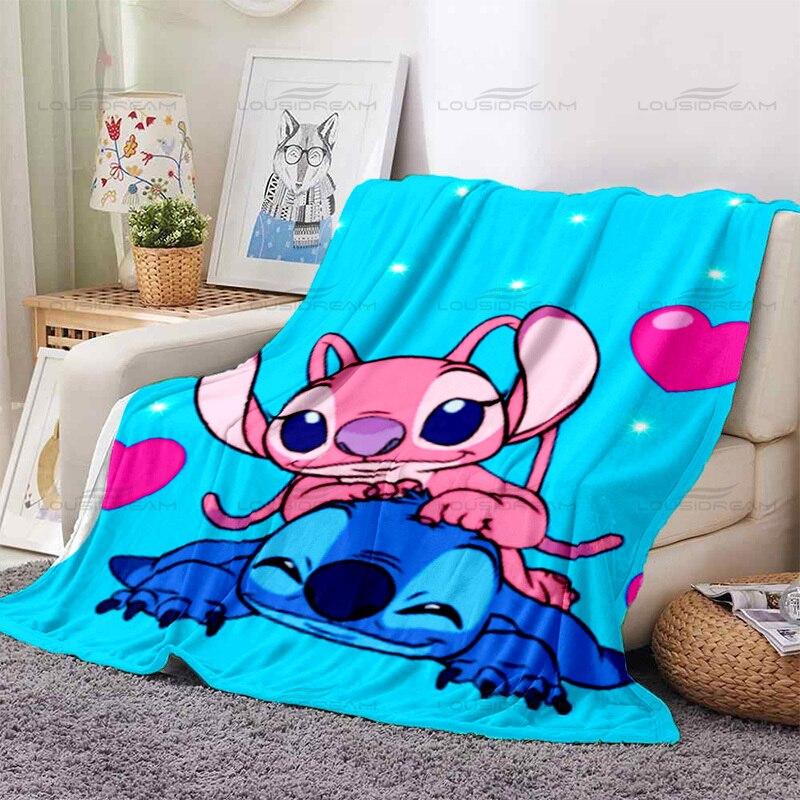 Fashion Animated Couple Blankets Cute Cartoon Pet Pattern Thin Blankets Flannel Portable Home Travel Office Blankets