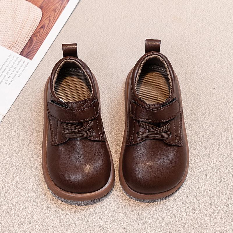 

Baby soft-soled leather shoes, stylish and simple toddler shoes for boys, non-slip British-style versatile shoes for girls and toddlers 21 коричневый