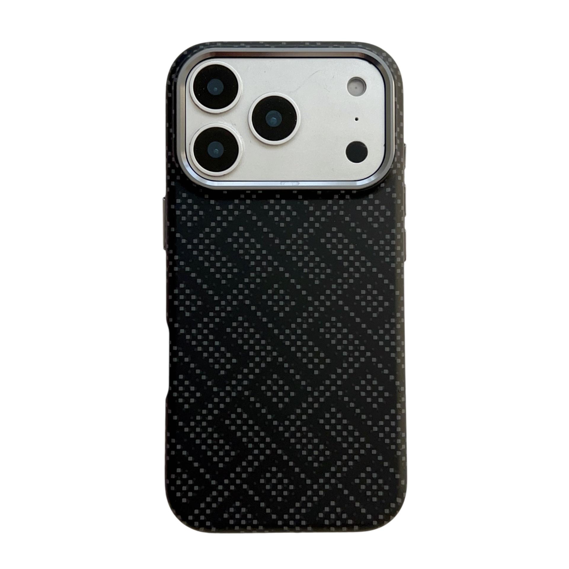 Apple 17 Pro Max Carbon Texture MagSafe Case—Anti-Drop & Anti-Fingerprint Apple 17 Pro Max