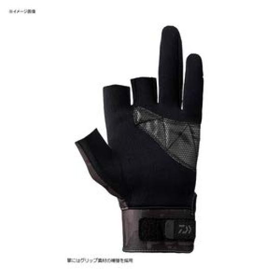 Daiwa Titanium Casting Navy Size M ™ Gloves, 3-Piece Cut, Camo, (DG-31009W)