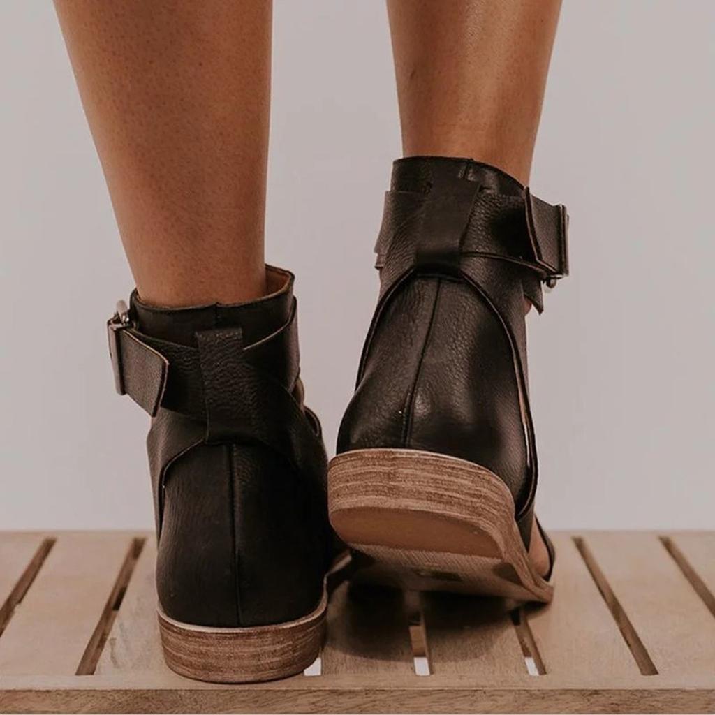Sandalias de mujer de nuevo estilo Juego de hebillas Zapatillas de dedo del  pies planas con sandalias femeninas comprar a buen precio — entrega  gratuita, reseñas reales con fotos — Joom