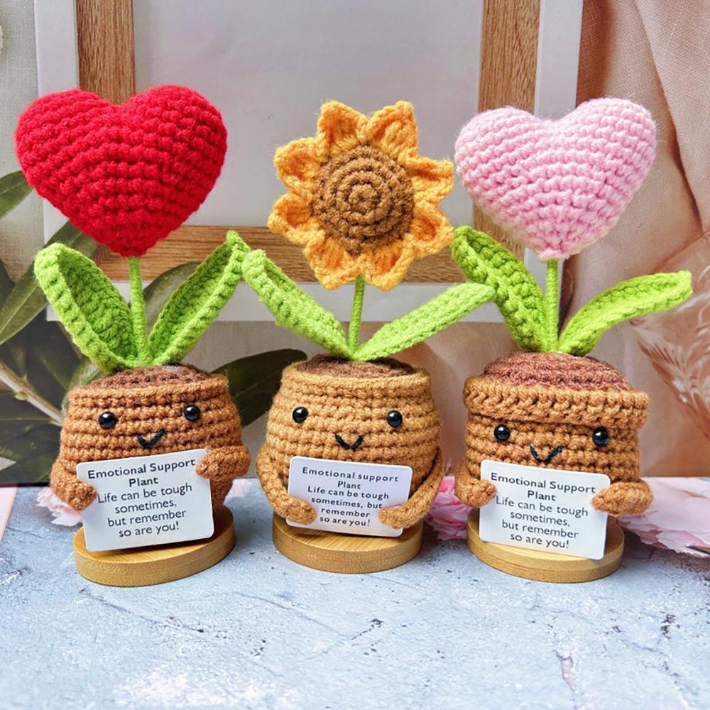 Hot Seller Crochet Dr. Potato Doll Ornament with Positive Energy and Funny Expression on Wooden Base