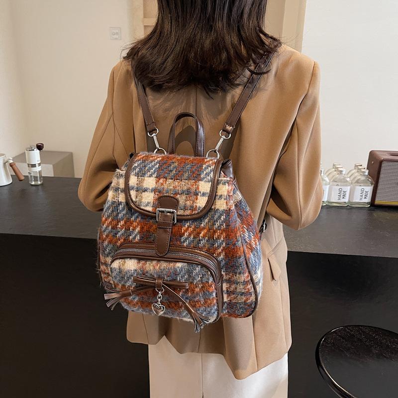 2025 New Contrasting Color Backpack Fashion Gradual Change Plaid College Bag Suede Retro Shoulder Backpack