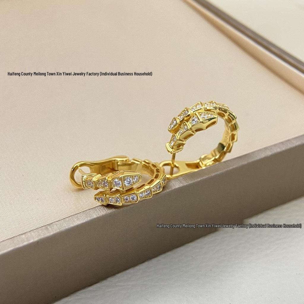 Elegant Snake-Shaped Earrings: Luxurious, Lightweight, Fashionable Diamond Ear Clips for Women