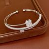 Qionghua Elegant Zircon Clover Cat's Eye Openable Bracelet for Women