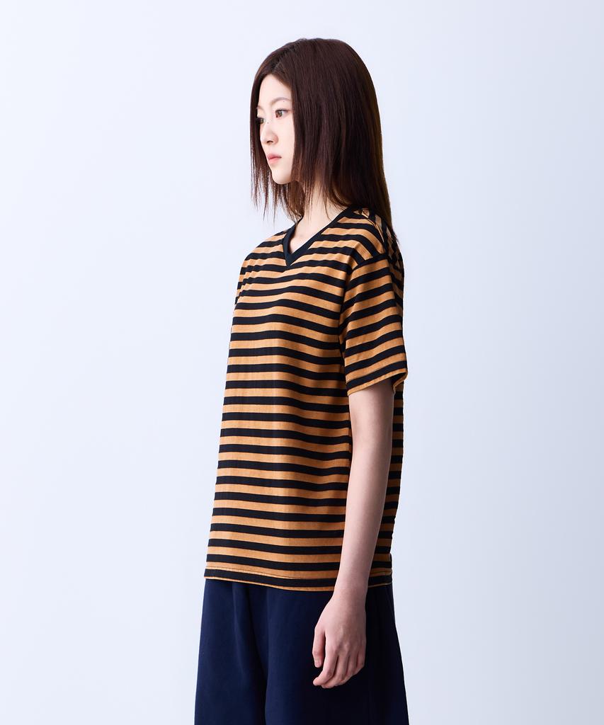 ADERNM Summer Daily Big Stripe Crop V-Neck T-Shirt Camel