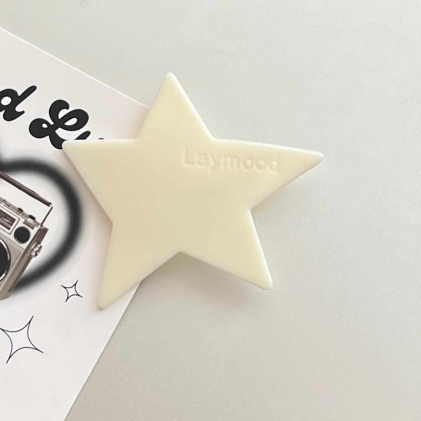 

Изогнутая черно-белая акриловая заколка для волос в виде звезды - Y2K японский/корейский стиль, аксессуар для волос для женщин белый