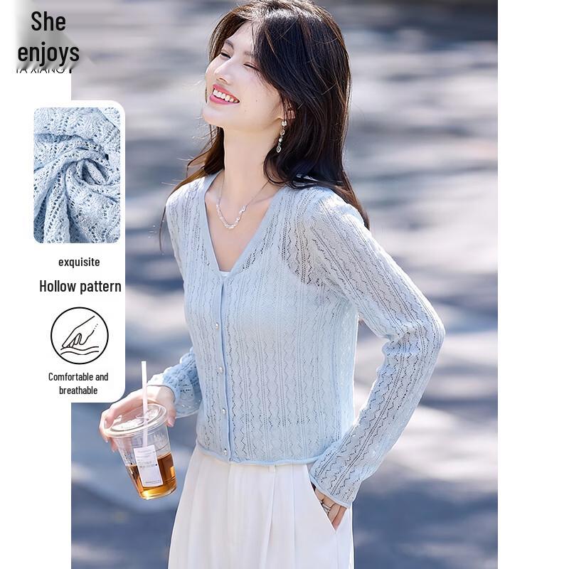 Women s Lightweight V-Neck Knit Cardigan M
