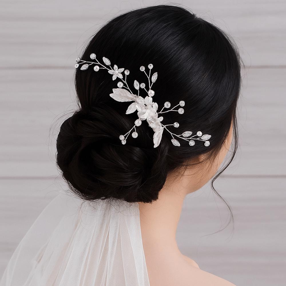 Luxuriöser Brautkopfschmuck Zink Zinklegierung Blume Strassstein Kopfschmuck Kreativer Kristall Haarclip Brautparty