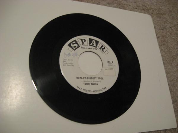 

7inch Record TOMMY DOWNS Worlds Biggest Fool 303 SPAR 1968 US CountryFolk Used