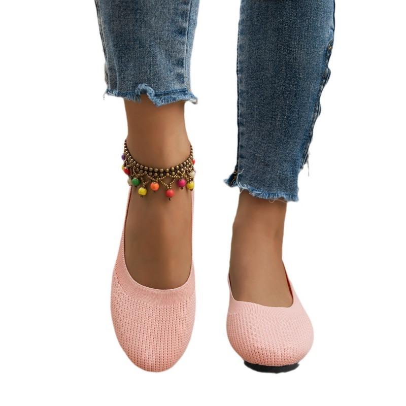 Large size autumn new flat bottom round head set feet shallow mouth fly weaving casual versatile single shoes women