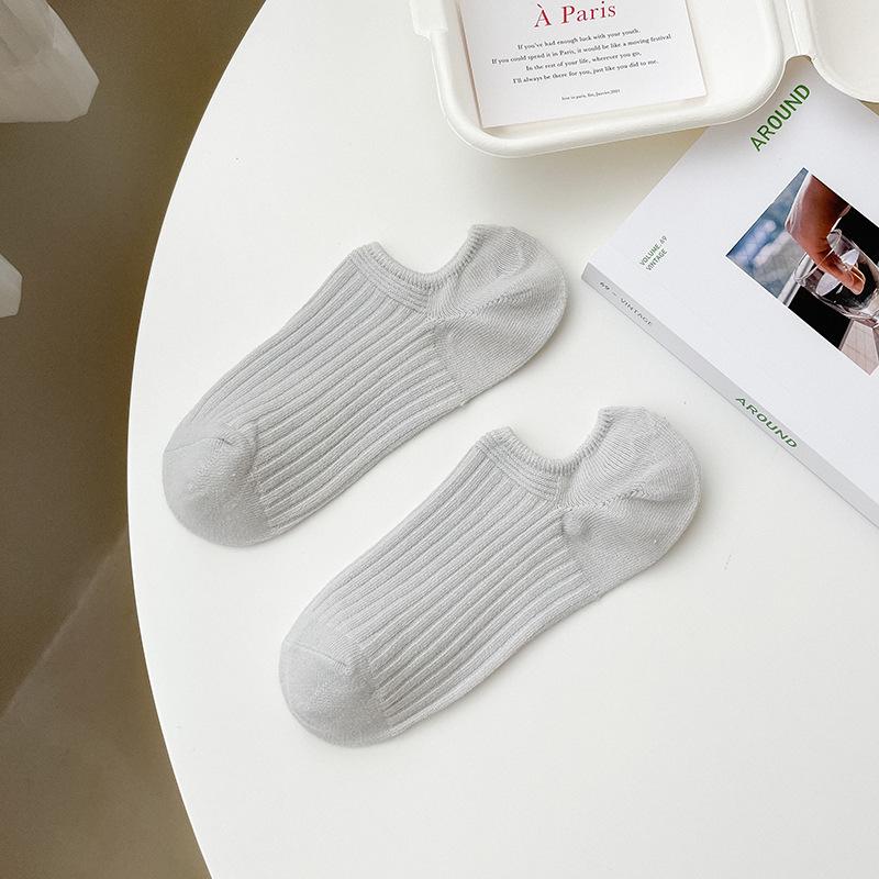 Shallow-mouthed Women's Boat Socks, Thin, Breathable Pure Cotton Socks for Spring and Summer, Candy-colored Solid-colored Women's Short Socks