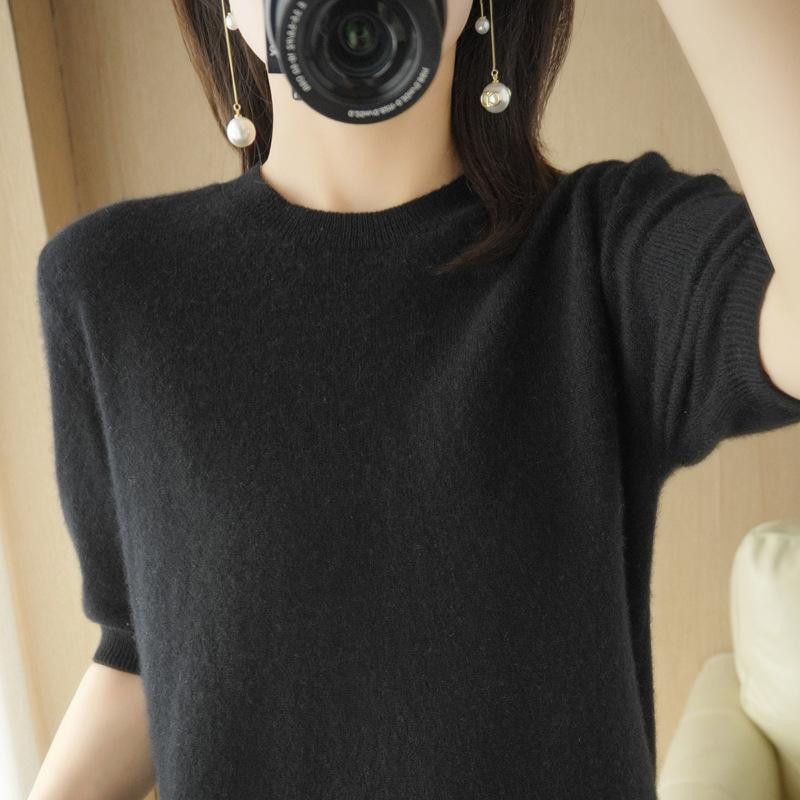 Spring and Autumn 2025 New 11 Color Round Neck Sweater Women's Pullover Knitwear Solid Color Long Sleeve Women's Thin Underlay Short Underlay Shirt