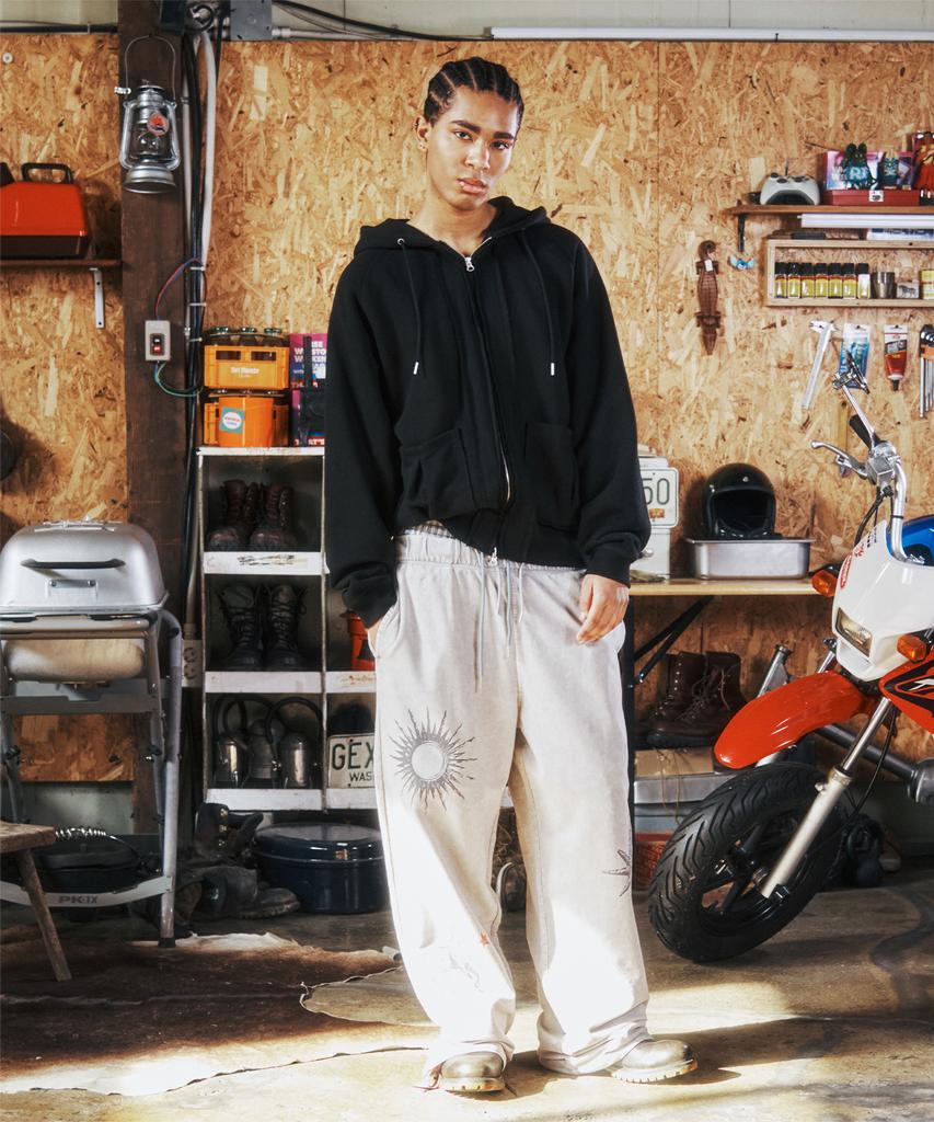 Thevinylhouse Stitch Hoodie Zip-Up Black