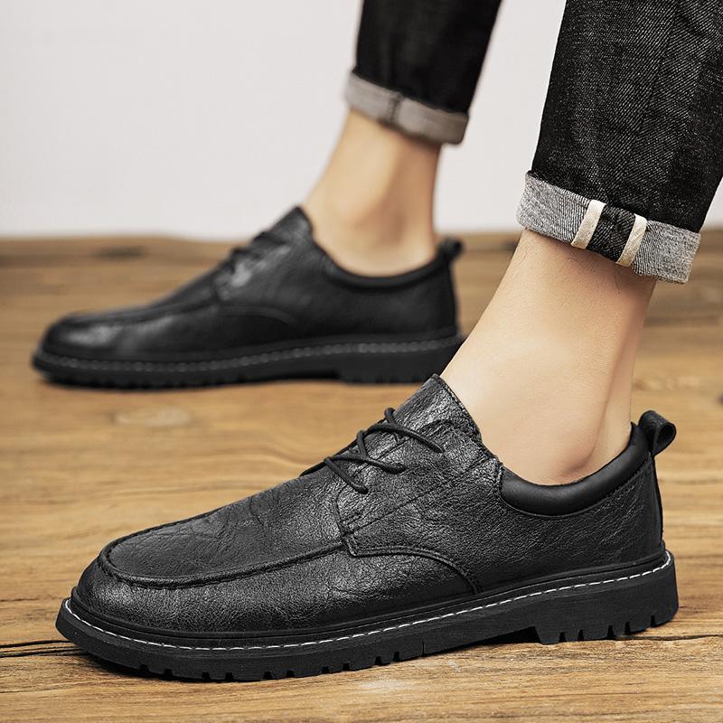 Fashion Hot Selling Men's Leather Shoes for Leisure and Business Retro Classic Black Fashion Wedding Party Outdoor Travel  Male Shoes