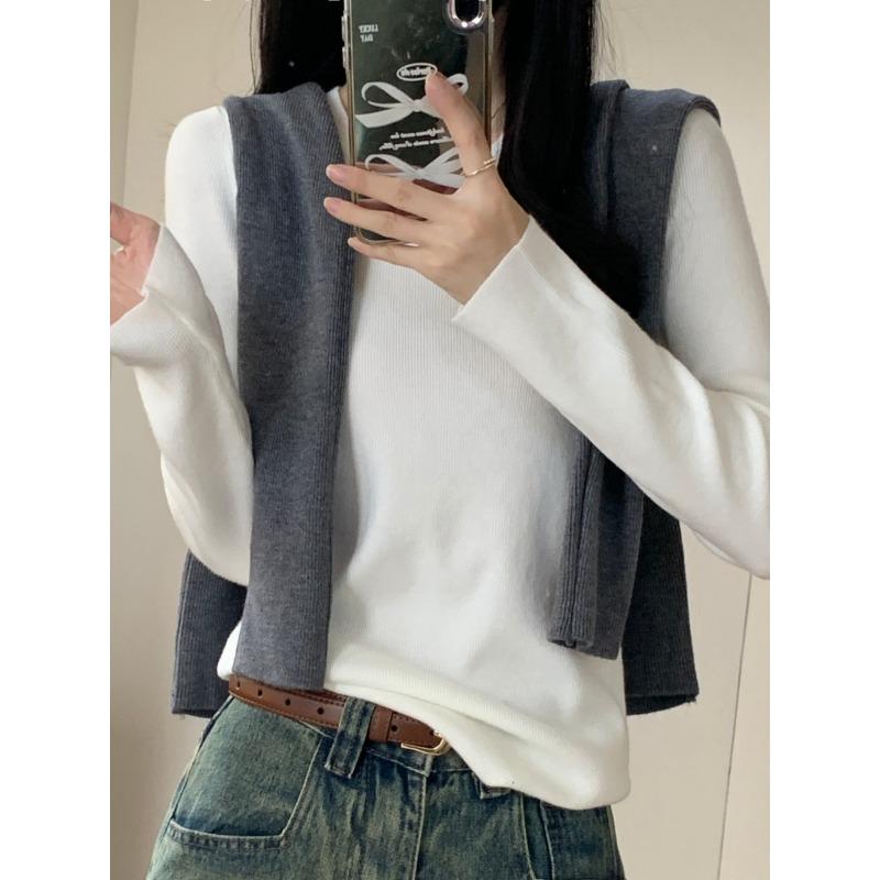 Slim-fitting and thin bottoming shirt women's spring versatile simple knitted top soft waxy temperament inner sweater