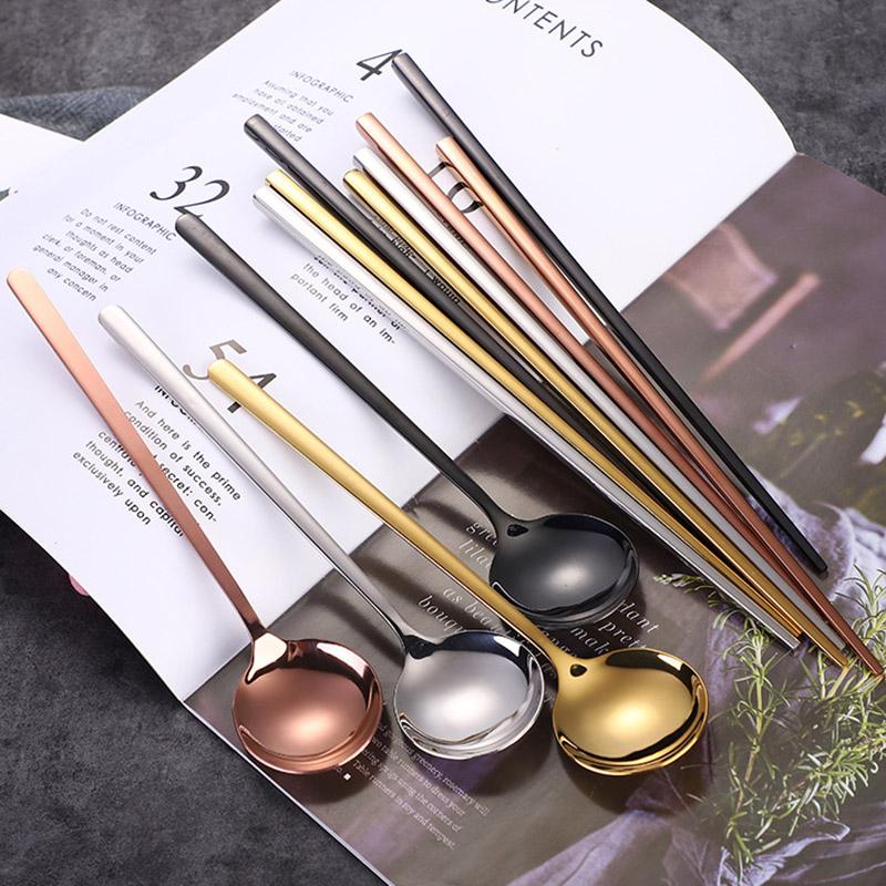 Wiederverwendbares Essstäbchen- und Löffelset, Koreanischer langer Edelstahl-Löffel und Essstäbchen, 4er-Set, Für Küche oder Restaurant