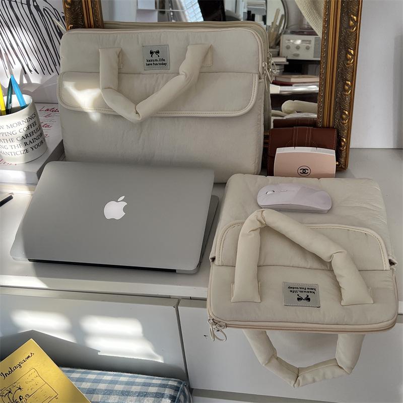 

Korean Shockproof iPad/Laptop Sleeve - Cute Handheld Bag for 11/13/15-inch Devices 11 inch белый