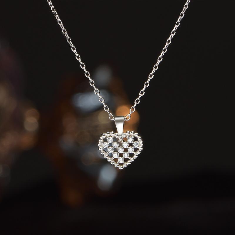Customized 925 sterling silver hollow love necklace pendant jewelry manufacturer wholesale processing customized sterling silver jewelry 925 silver