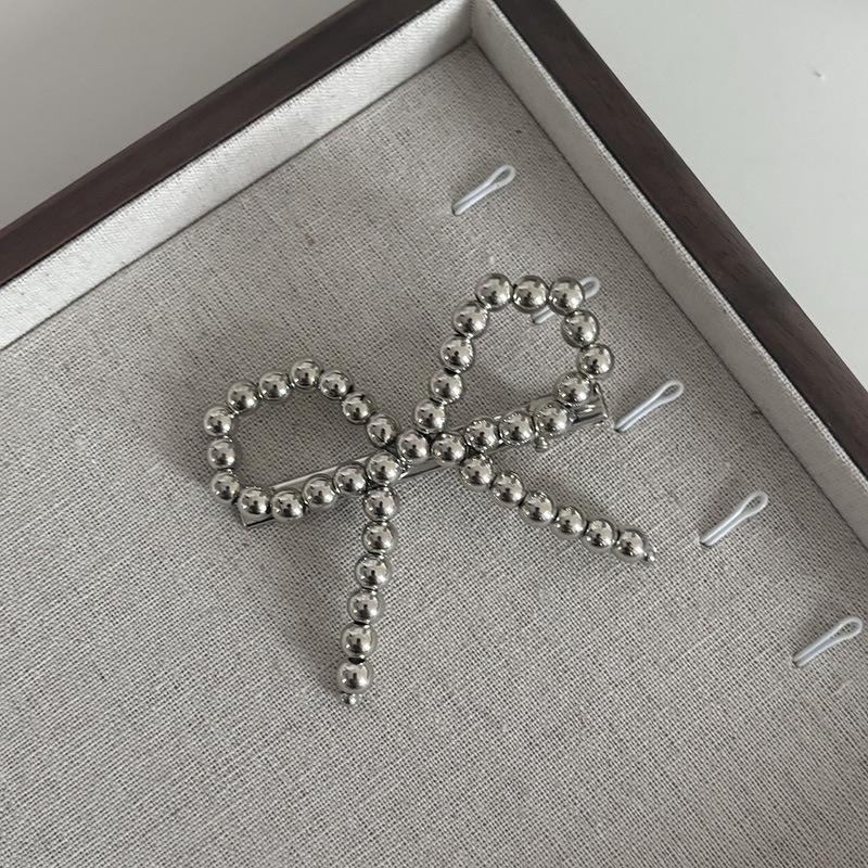 

Korean Pearl Bow Hairclips 1 pcs