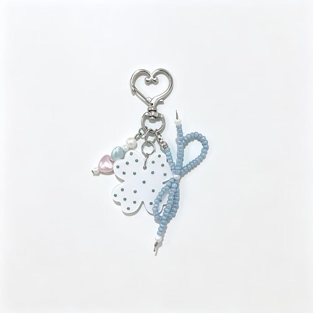 Heart Shape Bag Charm Beaded Bow Heart Pendant Aesthetic Four Leaf Clover Keychain  Daily Use