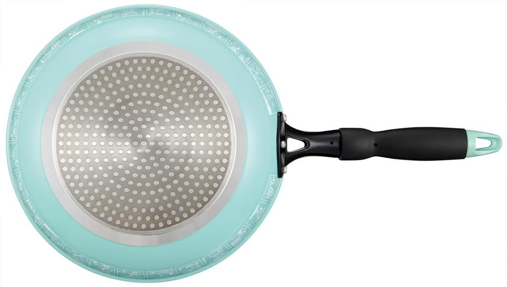 Skater Snoopy Frying Diamond-Coated Pan, 26cm, Induction/Gas Compatible, AFP26-A