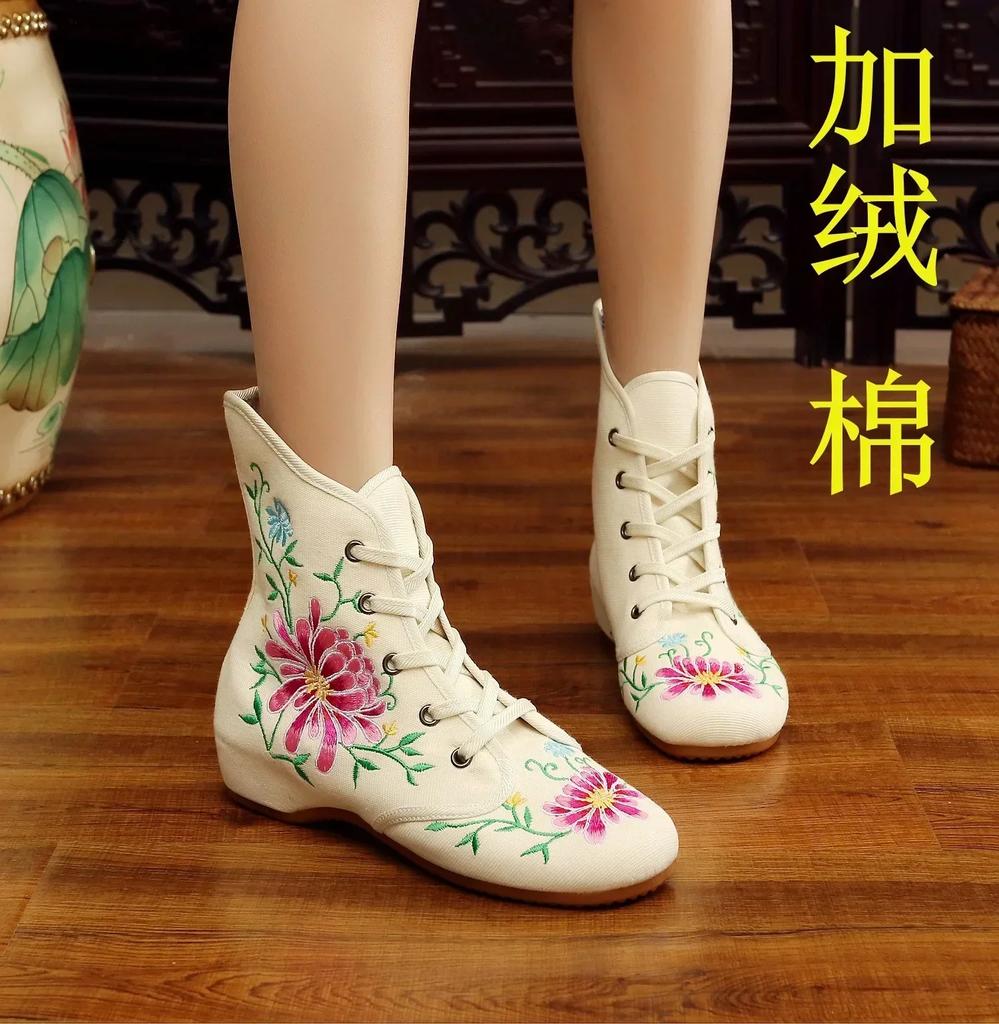 Fashion Ethnic Style Women Shoe Embroidery Shoes for Woman Casual Streetwear Sneaker Winter Warm Vintage Ladies Shoe Zapatillas De Mujer