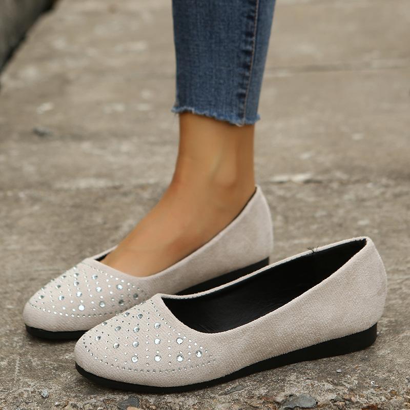 2025 Spring and Autumn Single Shoes Matte European and American Round Head Flat Bottom Casual Crystal Large Size Single Shoes Women's Foreign Tra